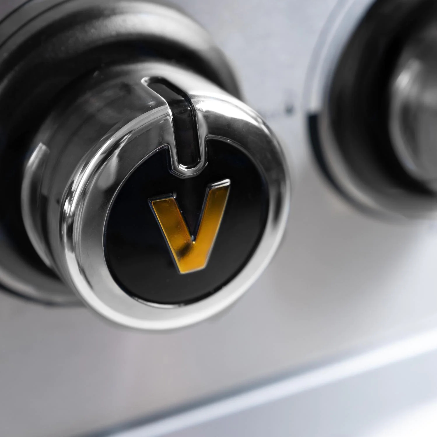 Victory 3-Burner Propane Gas Grill With Infrared Side Burner - BBQ-VCT3BSB-LP