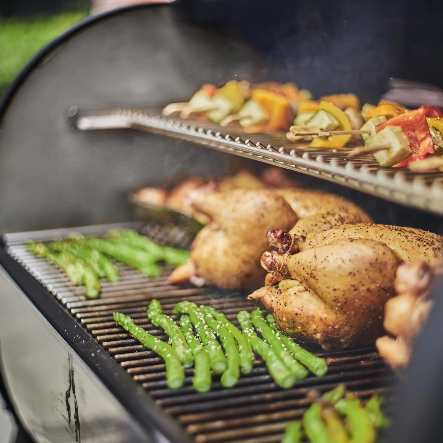 Weber SmokeFire EX4 Gen 2 24-Inch Wi-Fi Enabled Wood Fired Pellet Grill - 22510201