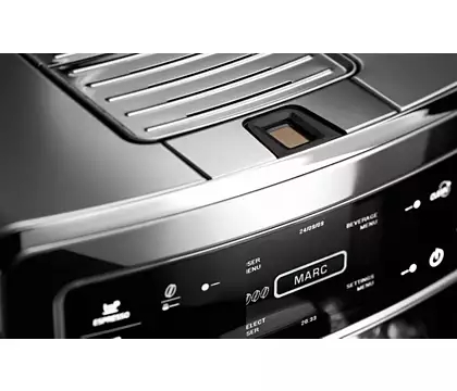 SUPER-AUTOMATIC ESPRESSO MACHINE