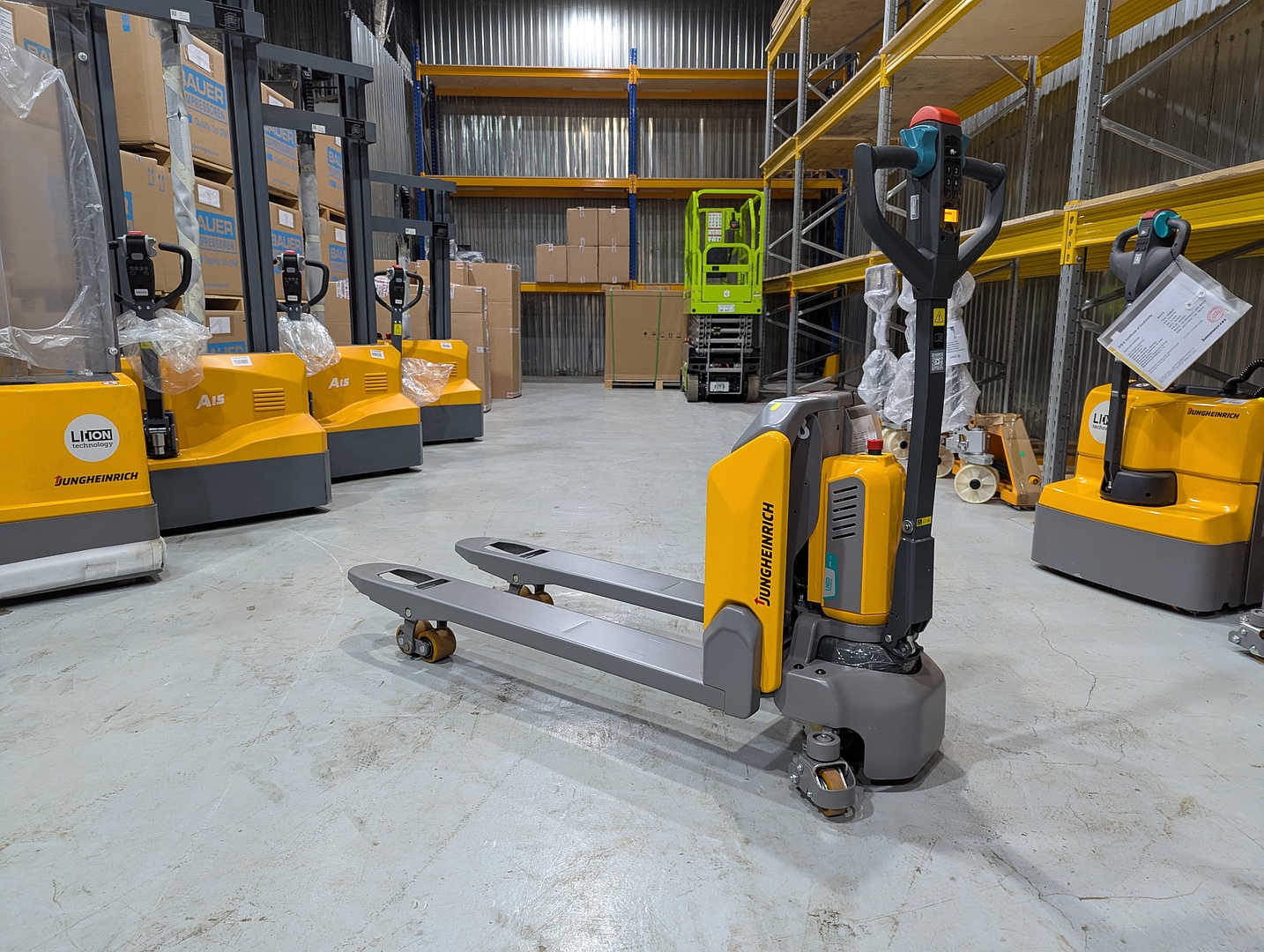 Jungheinrich AME 15 Electric pallet truck