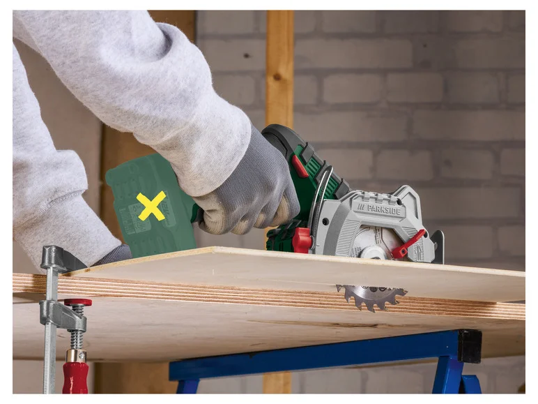 PARKSIDE Scie circulaire sans fil sans batterie ni chargeur, 12 V