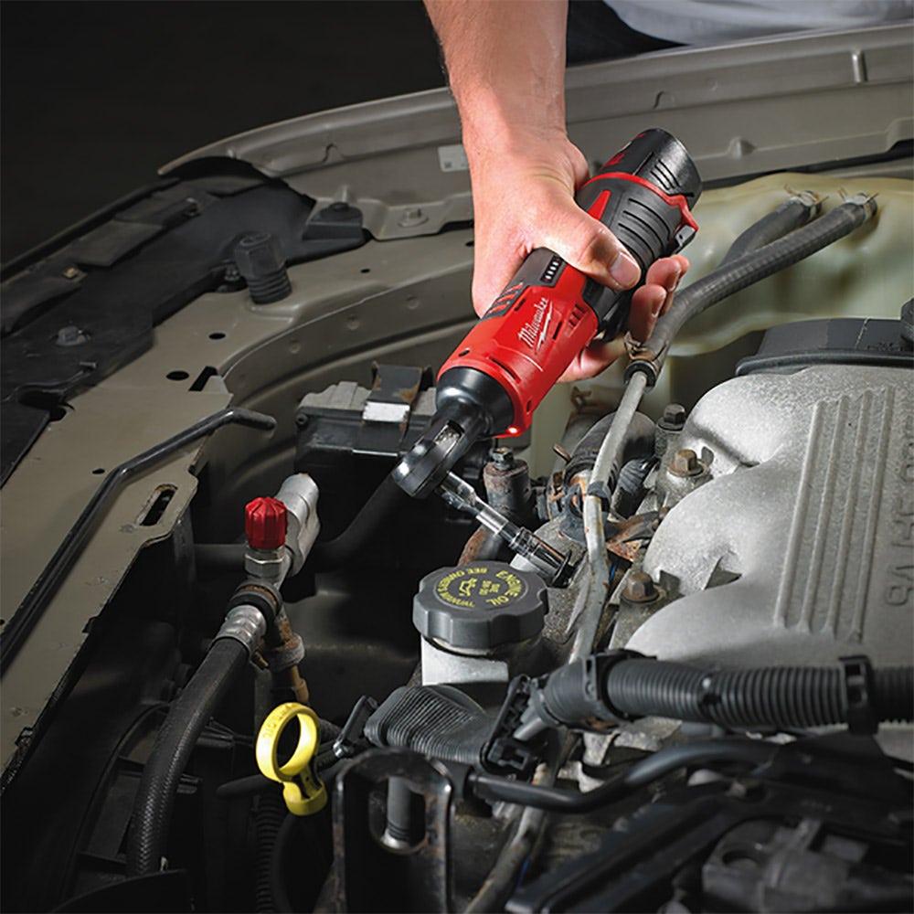 MILWAUKEE 12V 2.0Ah 3/8inch Impact Ratchet Kit M12IR-201B