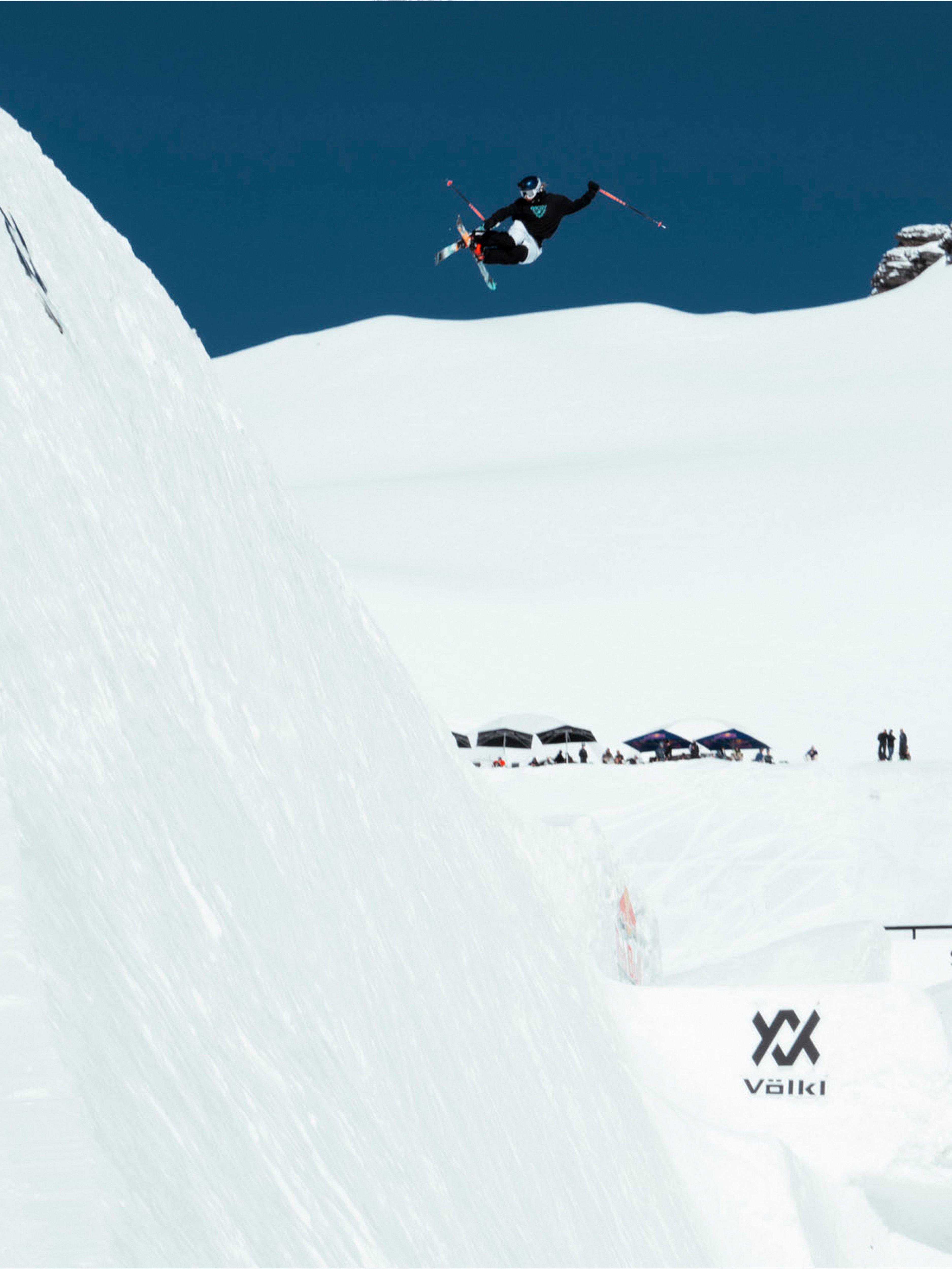 Vlkl Revolt 90 Skis 2025