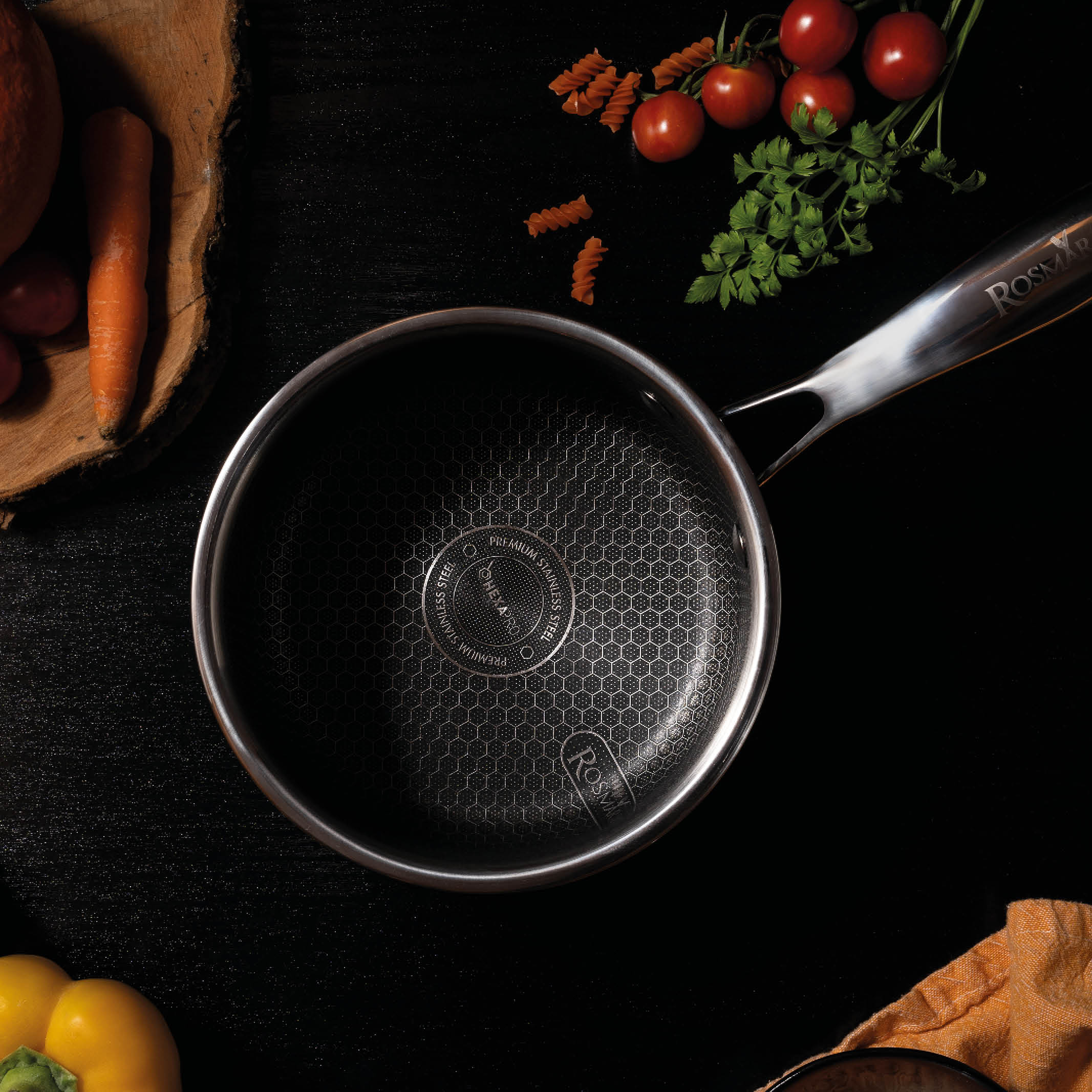 Premium saucepan with lid Rosmarino HexaPRO - 16 cm