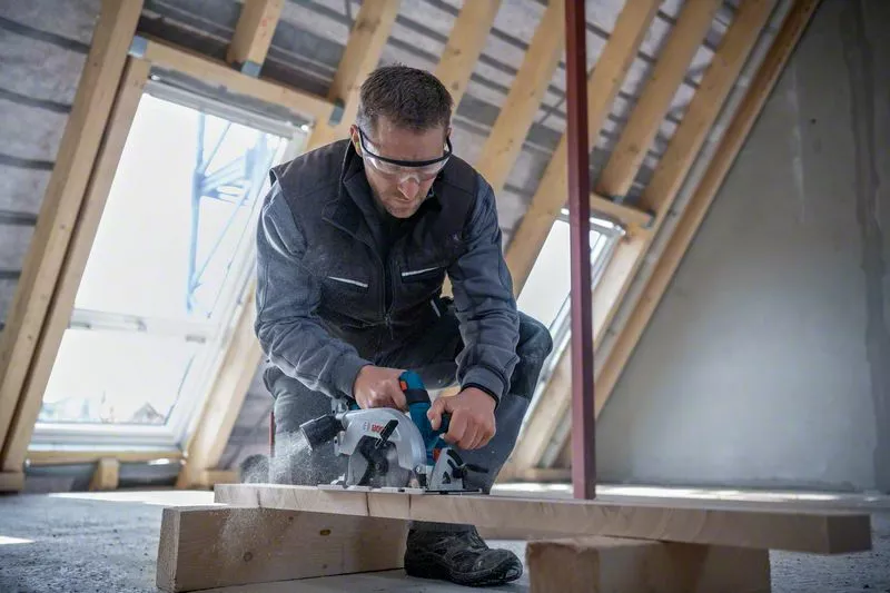 BOSCH COMBI-KIT 5 18V TOOLS