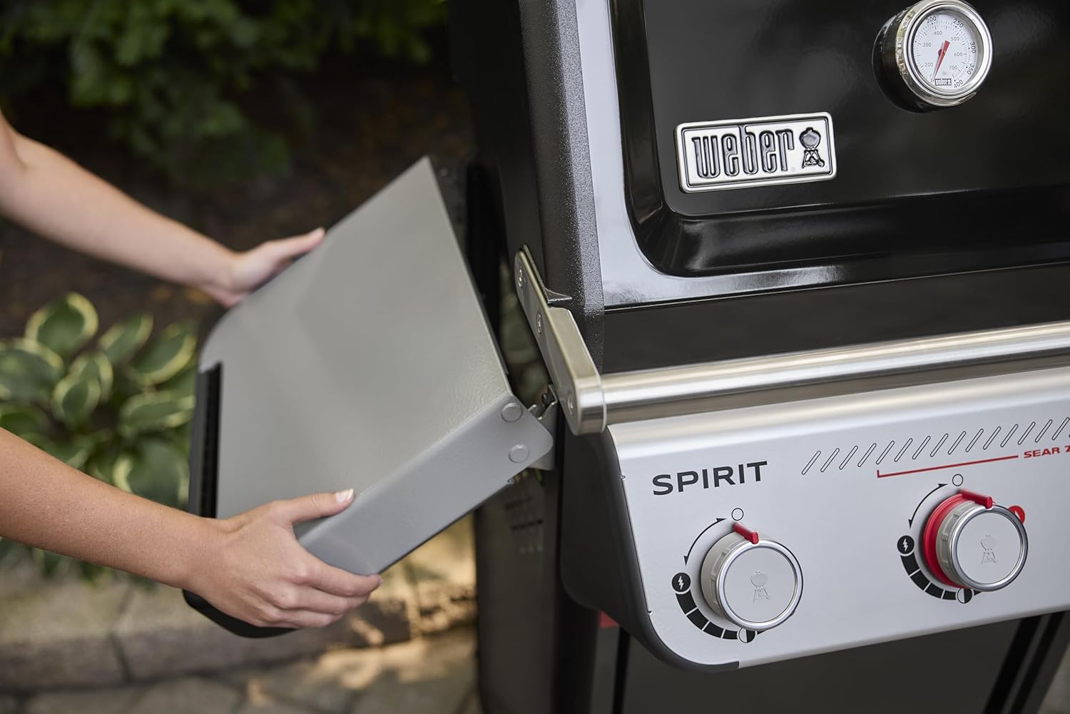 Weber SPIRIT 3-Burner Grill E-325 Natural Gas Black