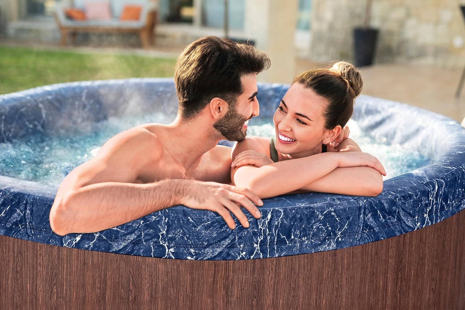 BESTWAY Lay-Z-Spa Toronto AirJet Plus™ 5-7 Seater Round Semi-Rigid Spa