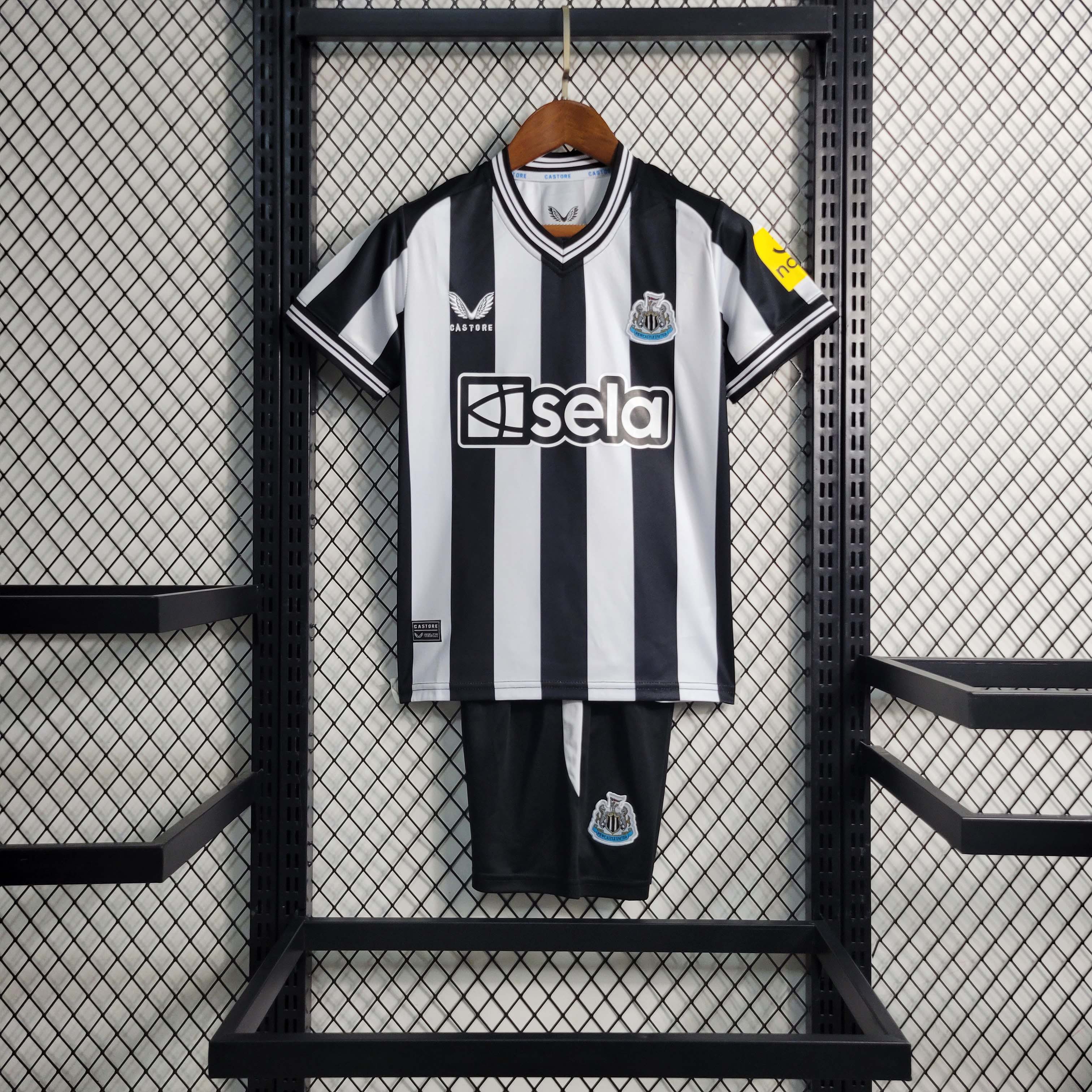2023/2024 Newcastle United Home Football Jersey Shirt 1:1 Thai Quality Kids Size