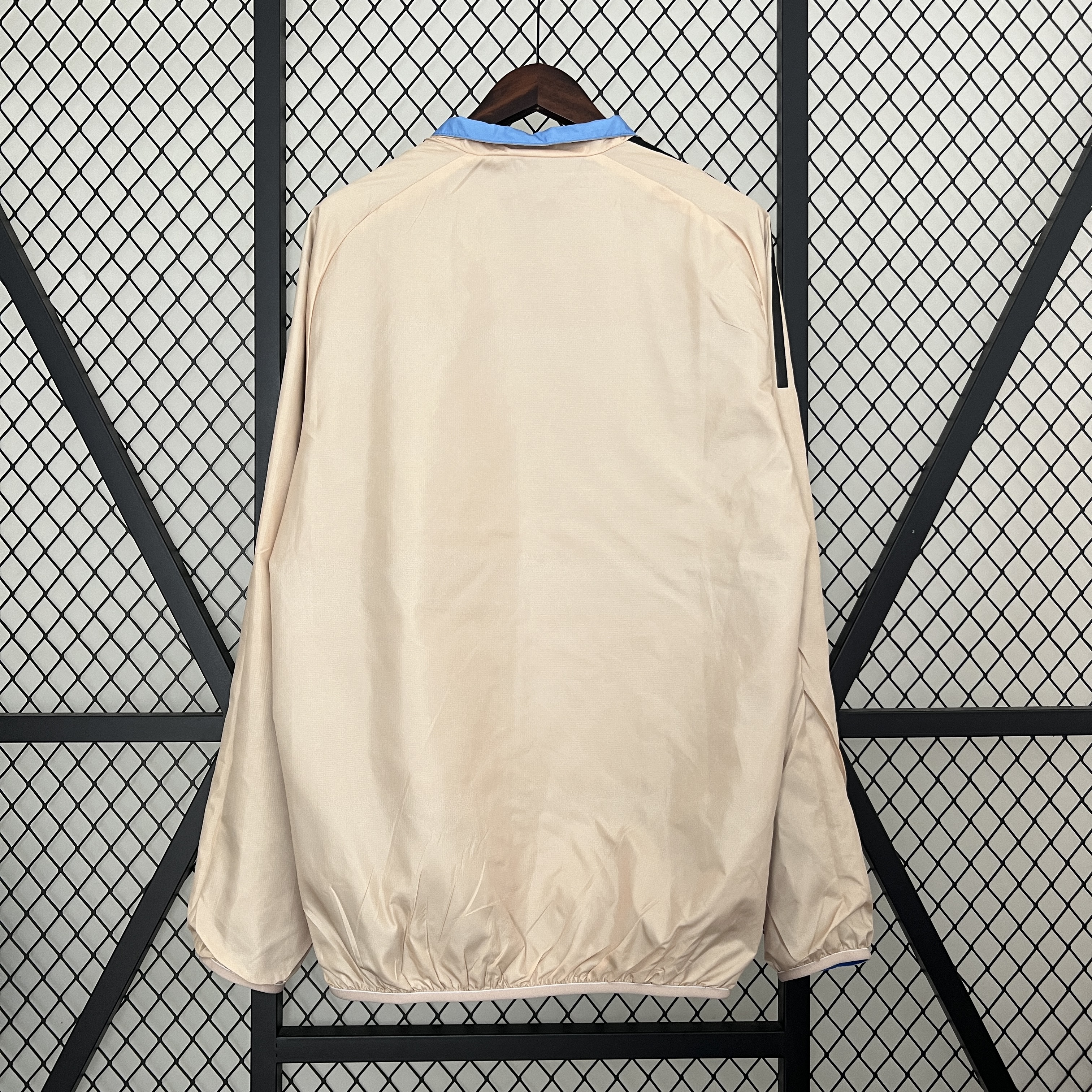 24/25 Manchester United Reversible Windbreaker Soccer Jersey