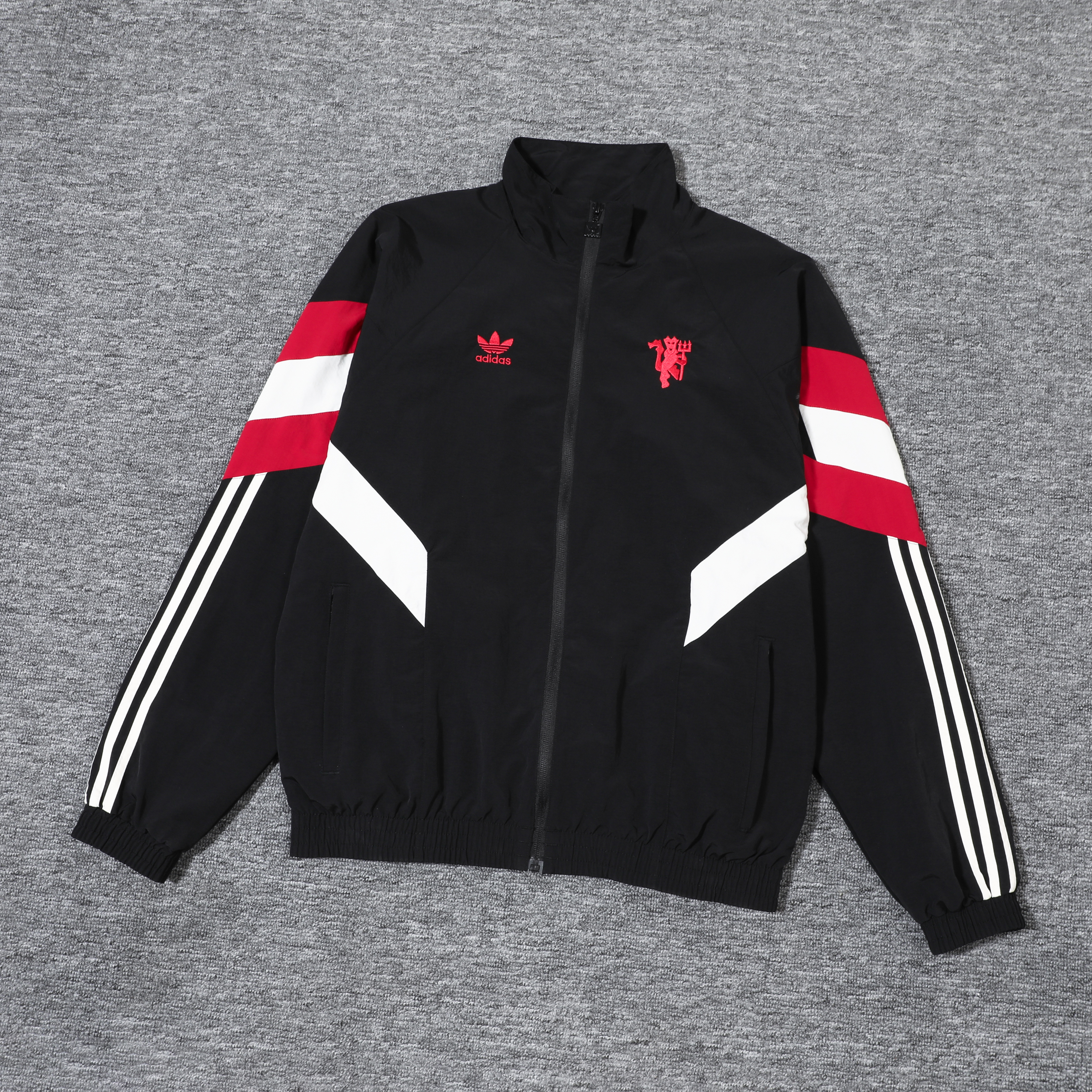 Manchester United 2024 Retro Trefoil Jacket Spring/Autumn Set 1:1 Thai quality