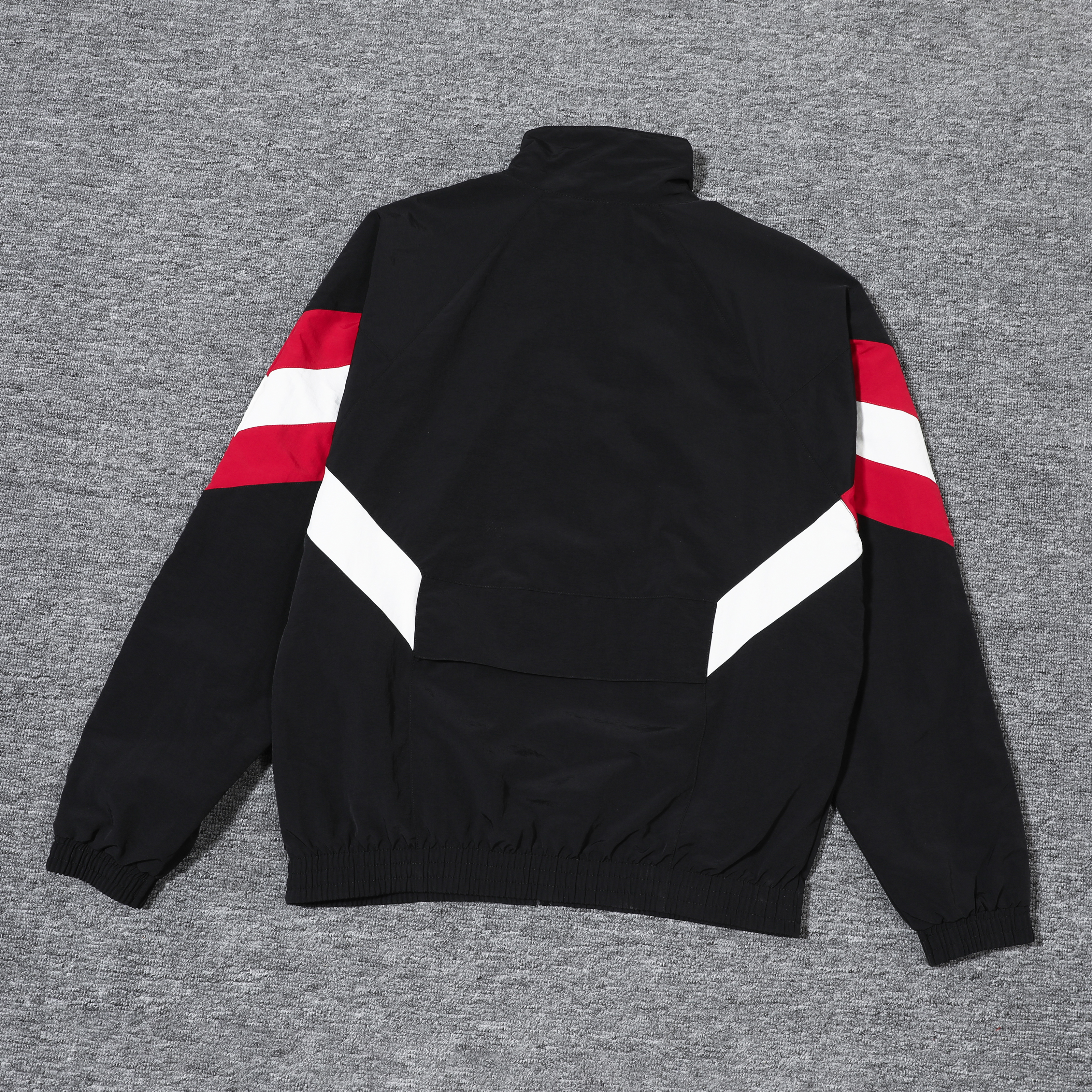 Manchester United 2024 Retro Trefoil Jacket Spring/Autumn Set   1:1 Thai quality