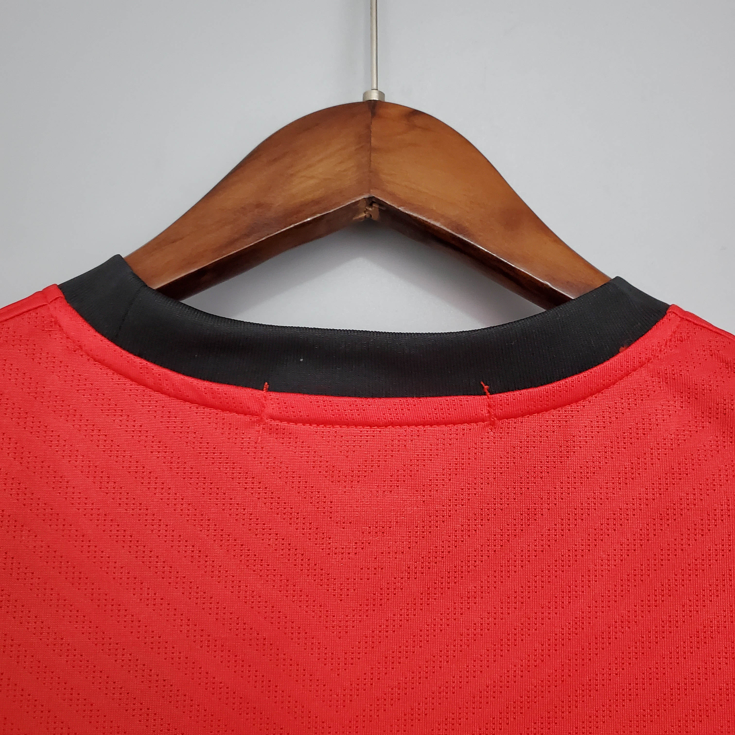 2009/2010 Retro Man Utd Home Football Shirt 1:1 Thai Quality