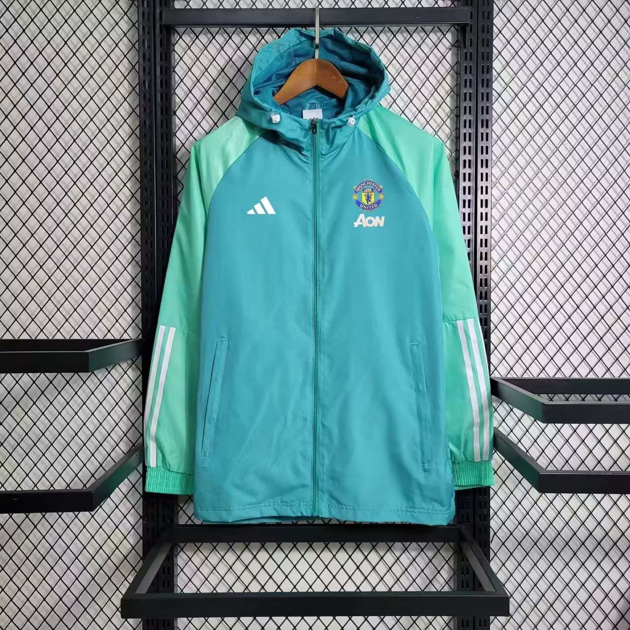 2023/2024 Man Utd Windbreaker Light green Edge