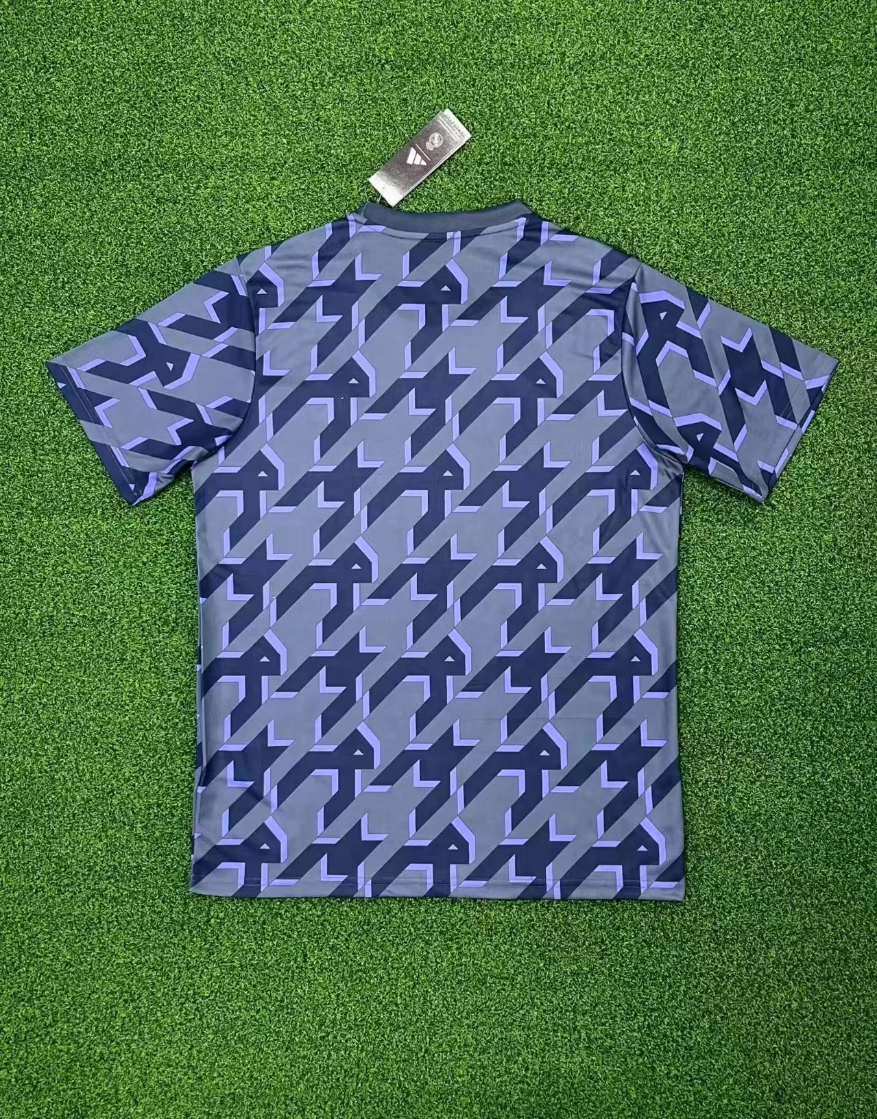2023/2024 Real Madrid Gray Training Wear Football Shirt