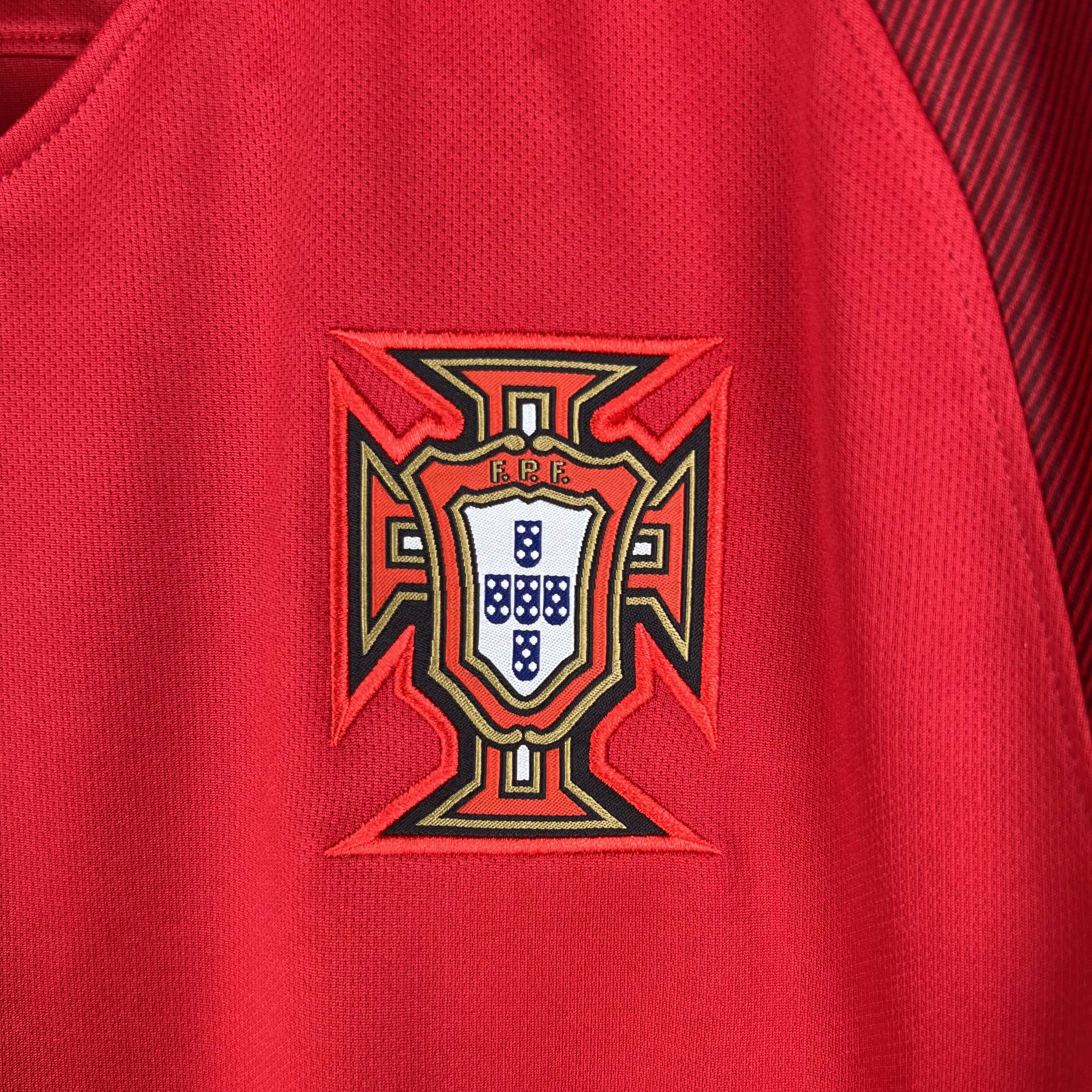 2016 Retro Long Sleeve Portugal Home Football Shirt 1:1 Thai Quality