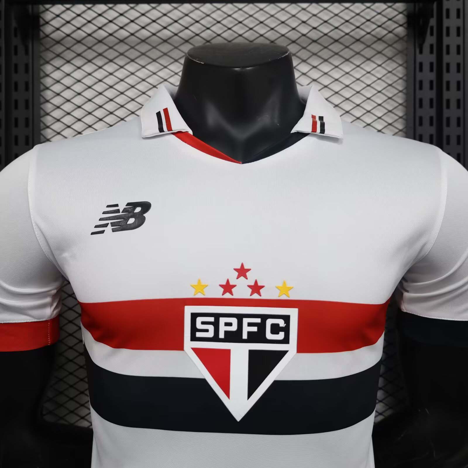 2024/2025 Player Version São Paulo Home Jersey 1:1 Thai Quality