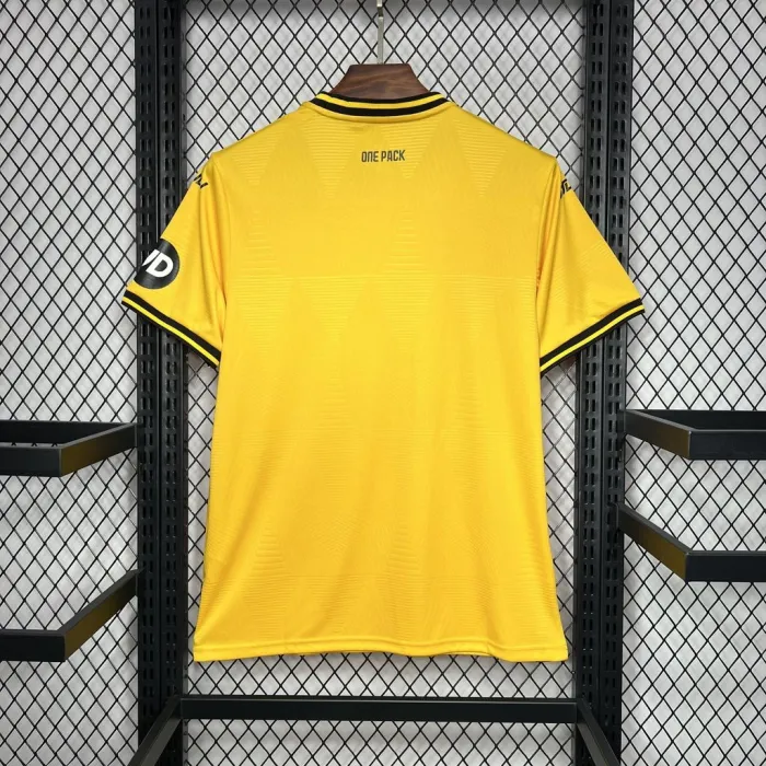 2024/2025 Wolverhampton Wanderers Home Football Shirt 1:1 Thai Quality