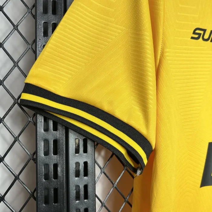 2024/2025 Wolverhampton Wanderers Home Football Shirt 1:1 Thai Quality