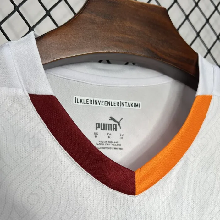 Galatasaray Away Jersey 24/25 Football kit 1:1 Thai Quality