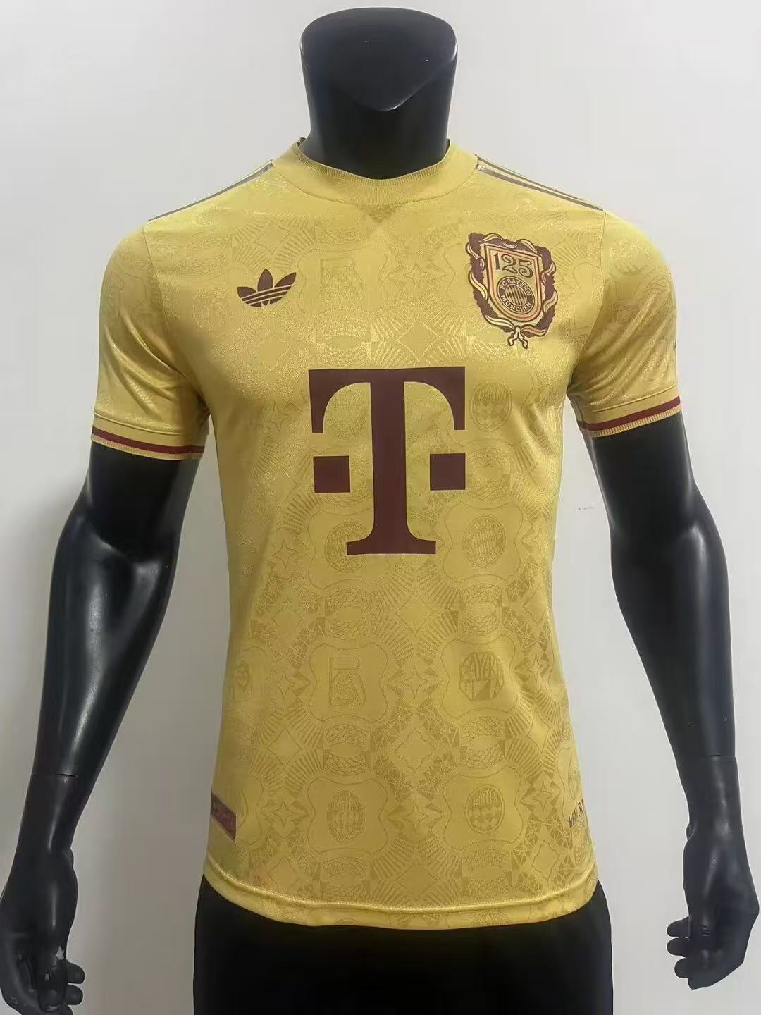 Player version 2025 Bayern Munich 125th Anniversary yellow Jersey 1:1 Thai Quality