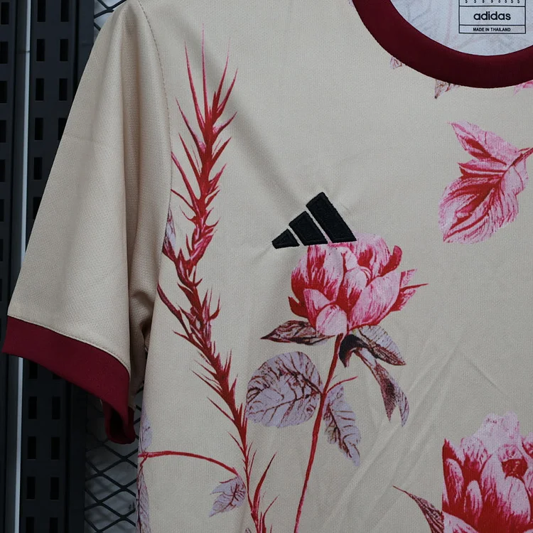 Japan X Cherry Blossom 2023 Special Edition Kit