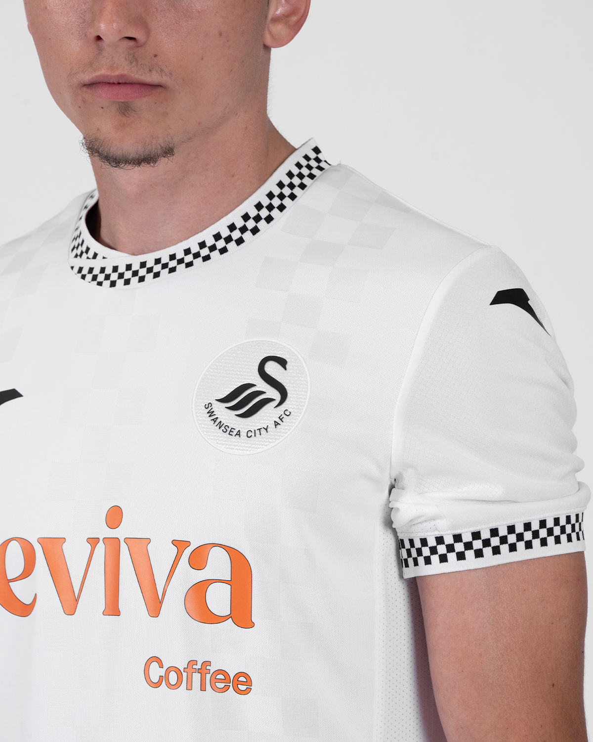 25/26 Swansea City home football jersey 1:1 Thai Quality