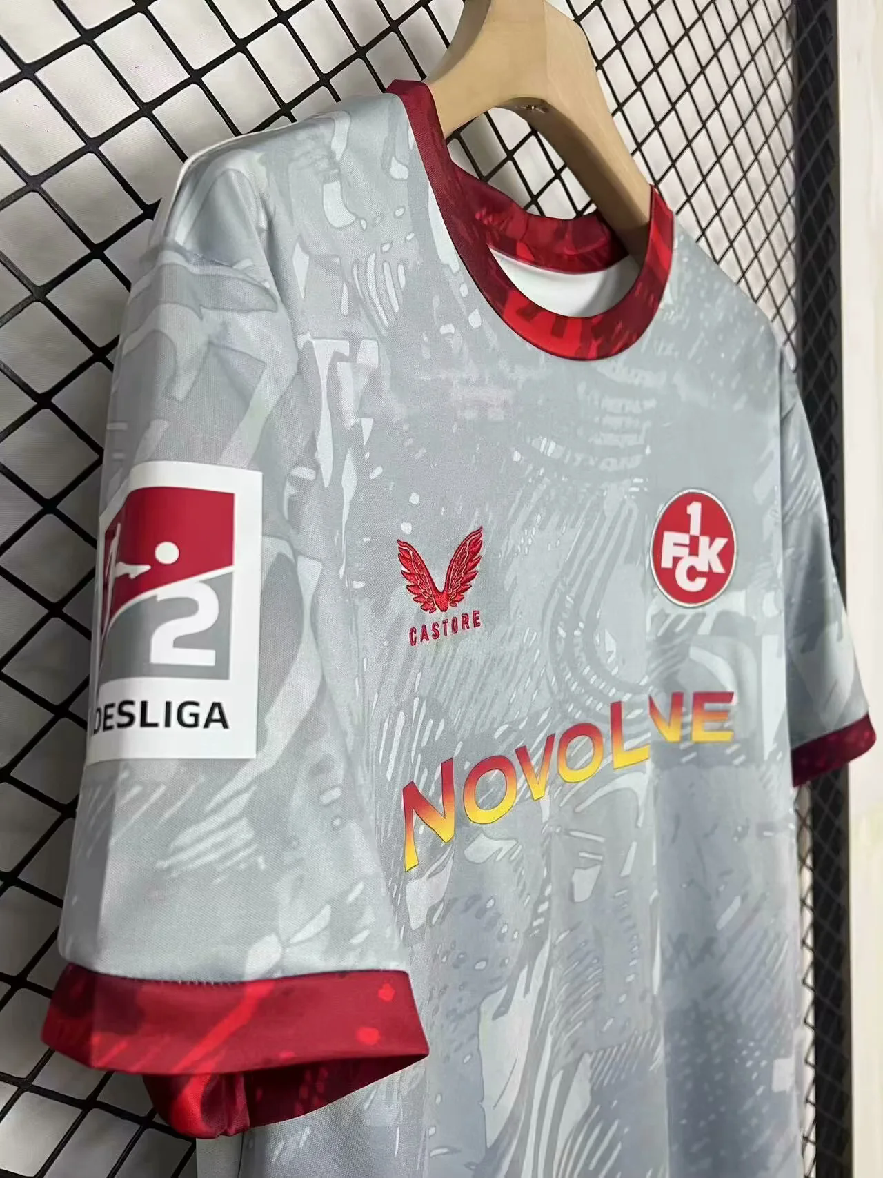 24/25 Kaiserslautern Away Football Jersey 1:1 Thai Quality