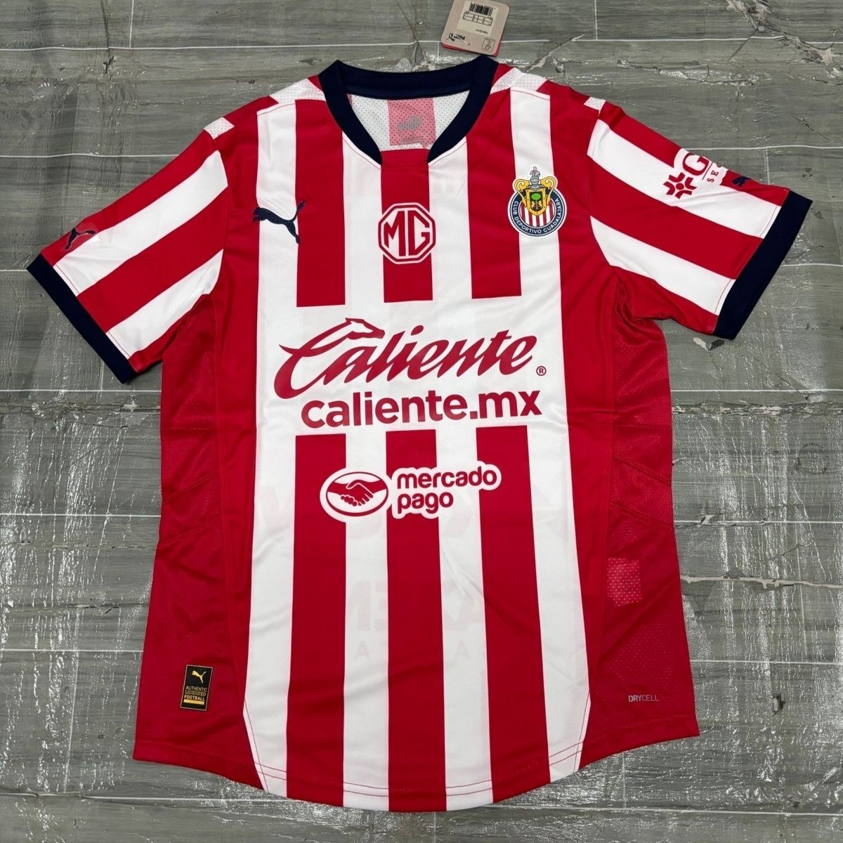 24/25 Chivas de Guadalajara Home Football Shirt 1:1 Thai Quality