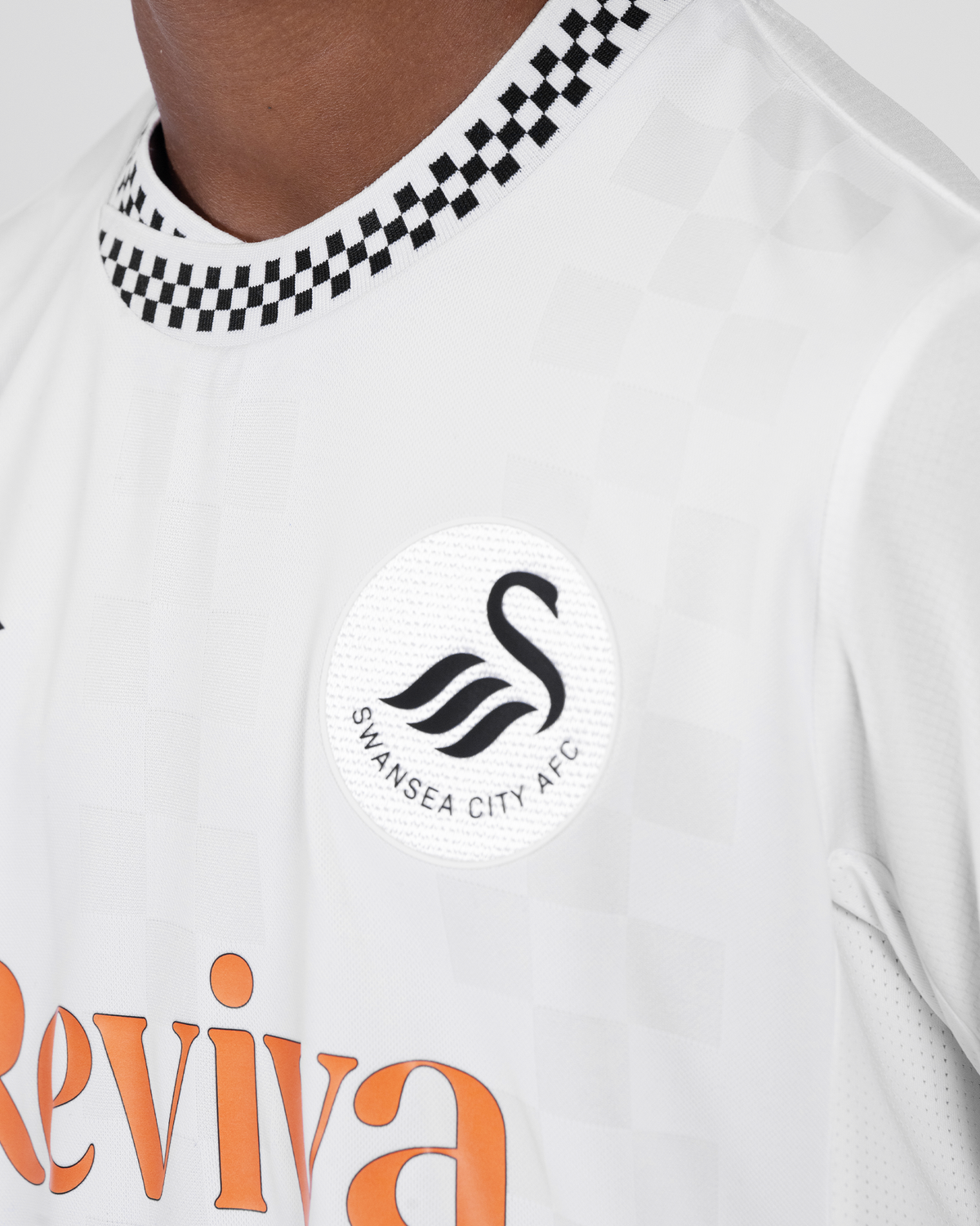 25/26 Kids Swansea City home football jersey 1:1 Thai Quality