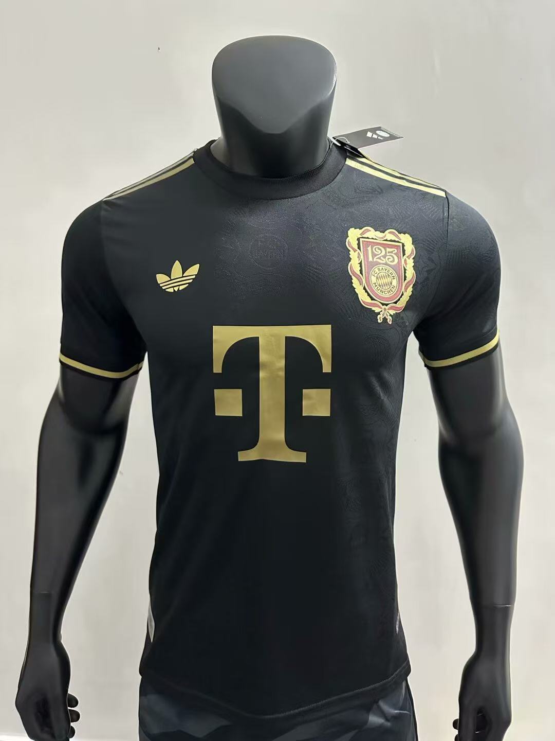 Player version 2025 Bayern Munich 125th Anniversary Black Jersey 1:1 Thai Quality