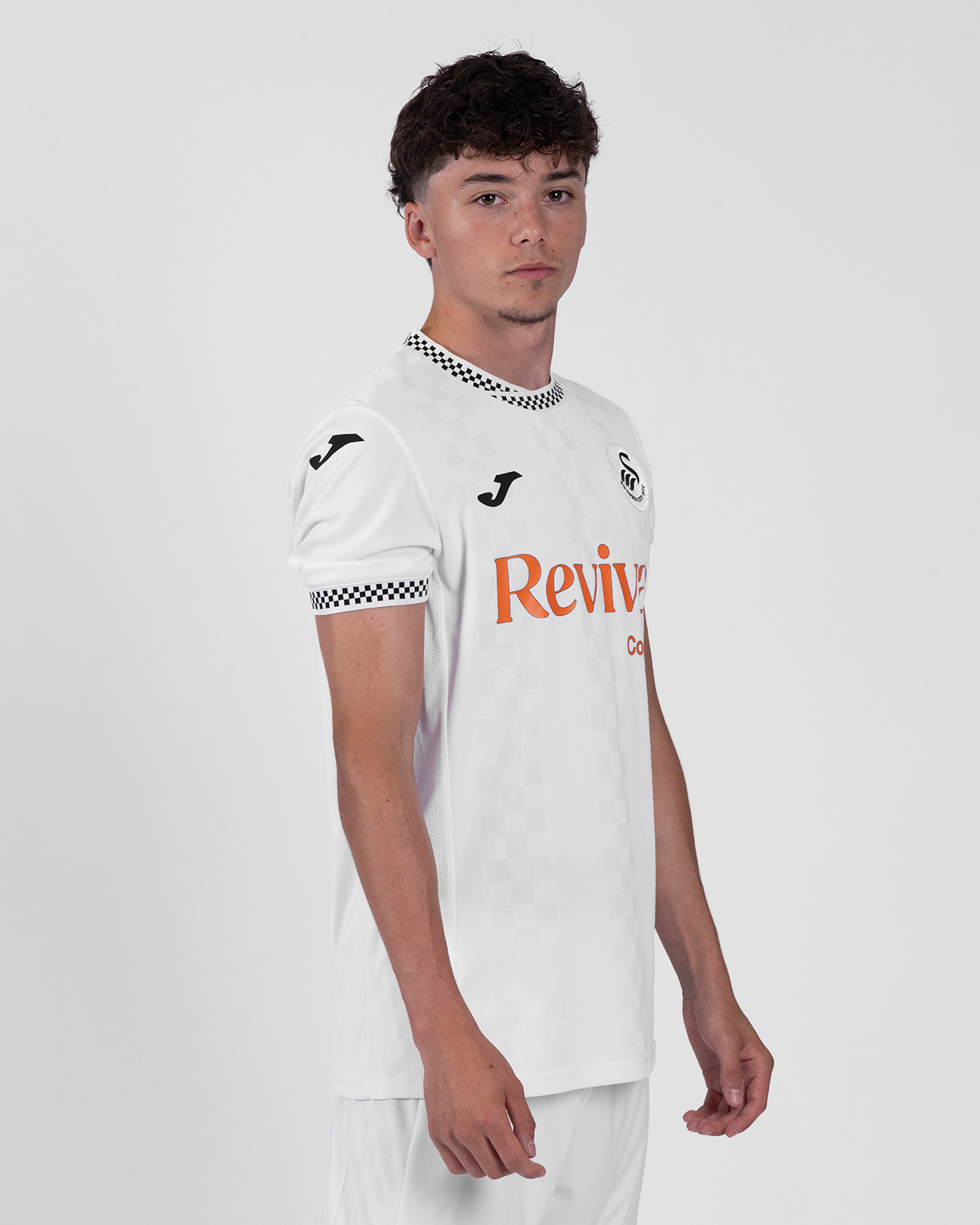 25/26 Swansea City home football jersey 1:1 Thai Quality