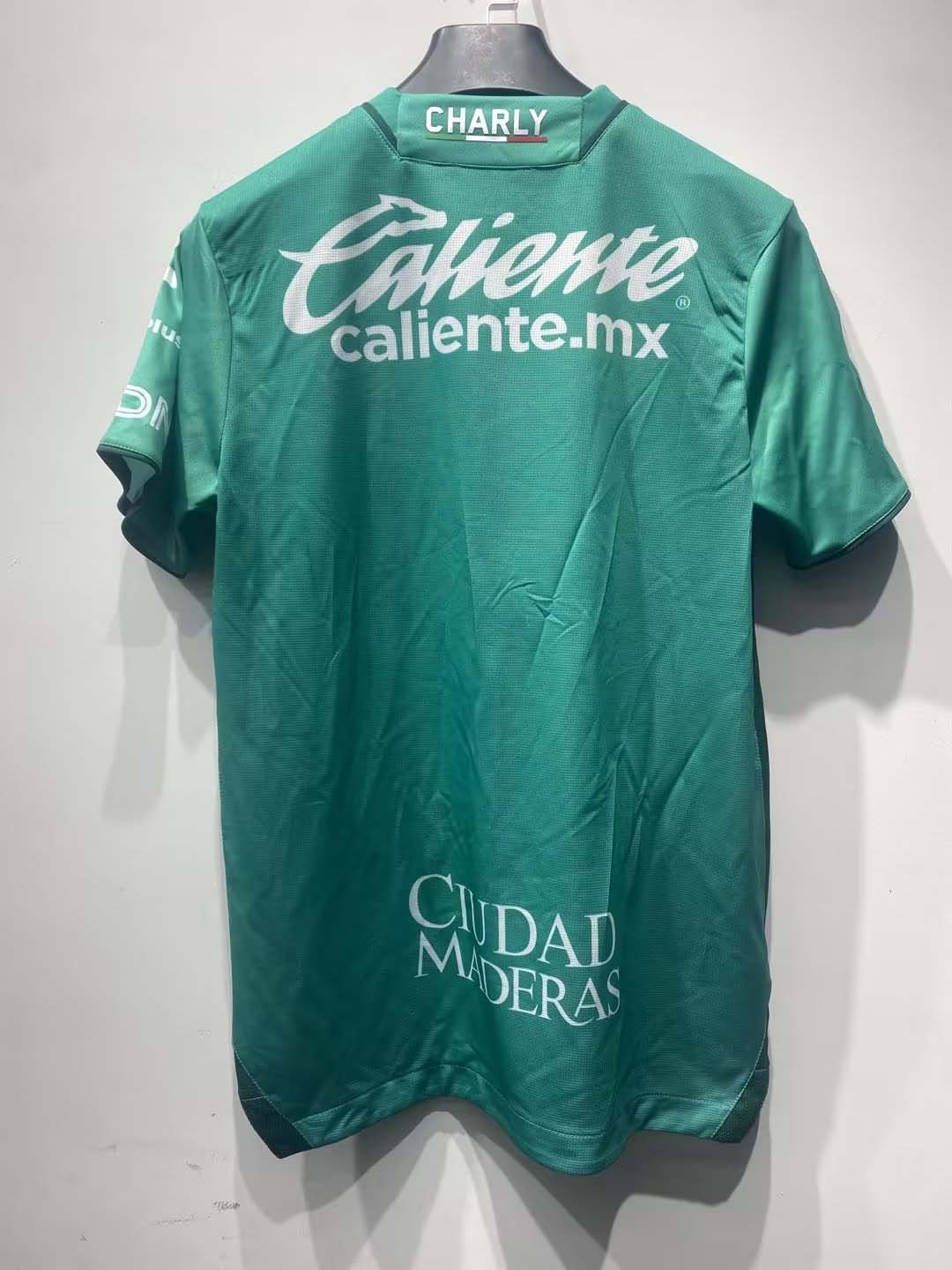 2023/2024 León Home Football Shirt 1:1 Thai Quality