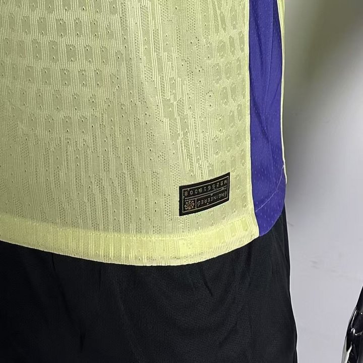 25/26 Player Version Barcelona Away Jersey 1:1 Thai Quality