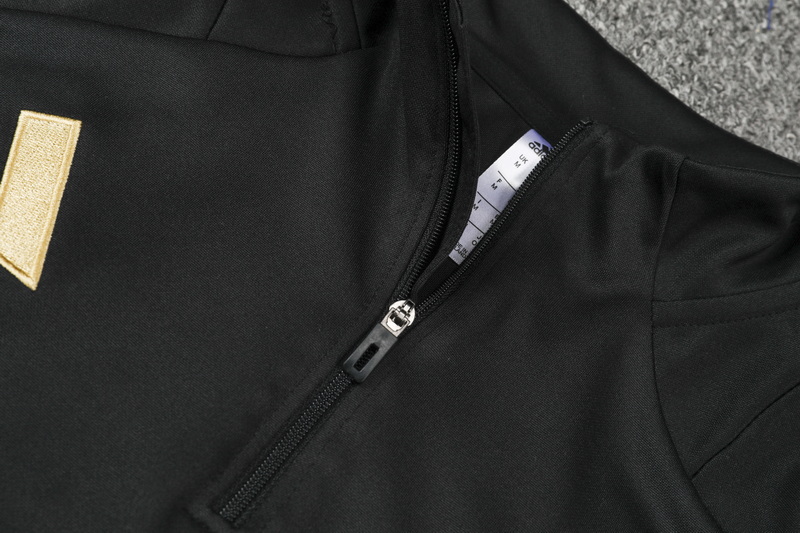 24/25 Real Madrid black half-zip training suit 1:1 Thai quality