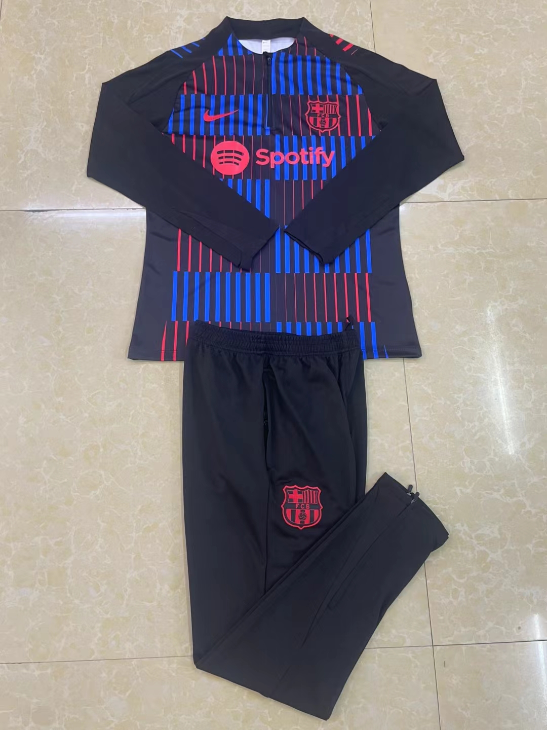 24/25 red and blue Barcelona  1:1 Thai quality