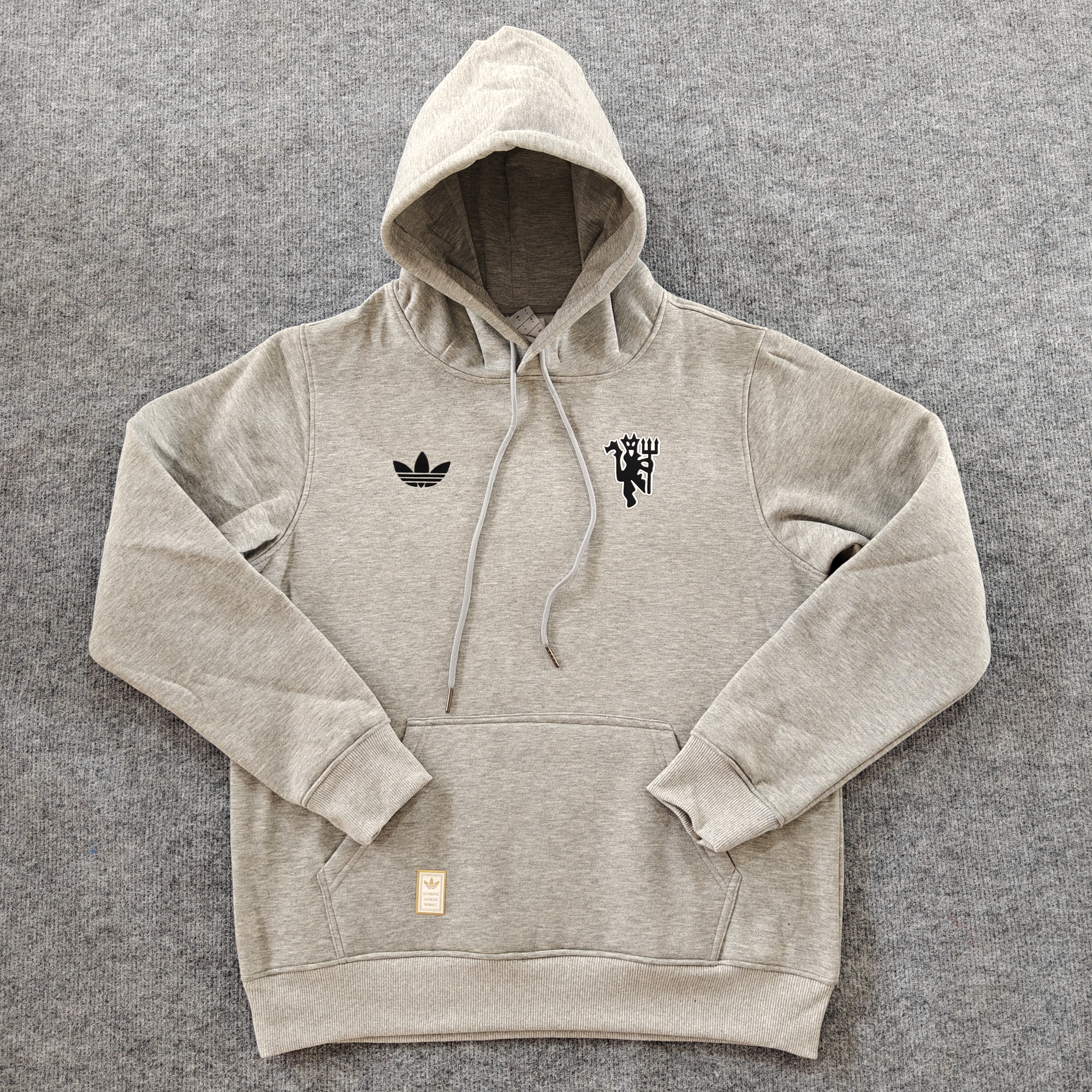24/25 Manchester United players grey hoodie 1:1 Thai quality
