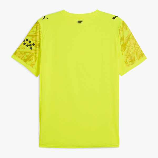 Manchester City 25-26 Orange Goalkeeper Kits