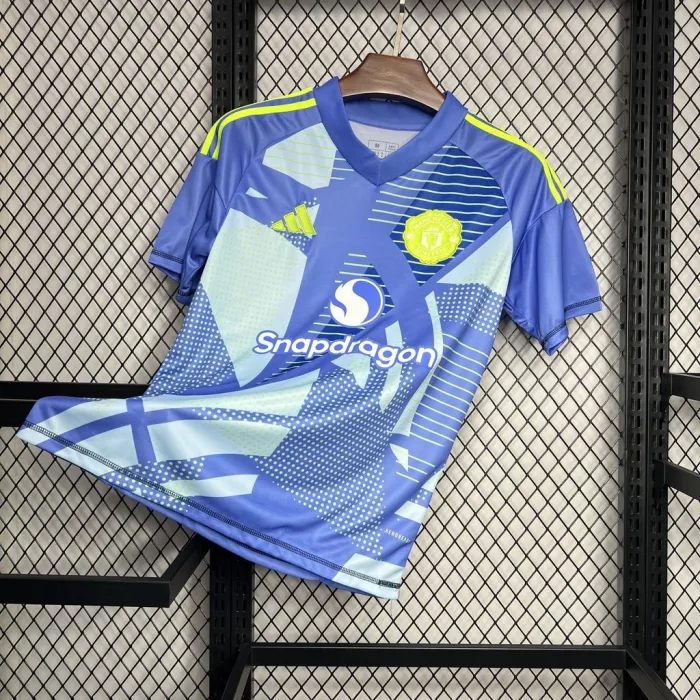 24/25 Manchester United Blue Goalkeeper Jersey 1:1 Thai Quality
