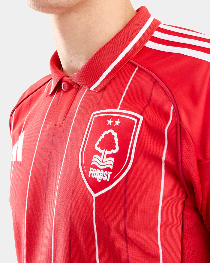 Nottingham Forest 25/26 Home Kit 1:1 Thai quality
