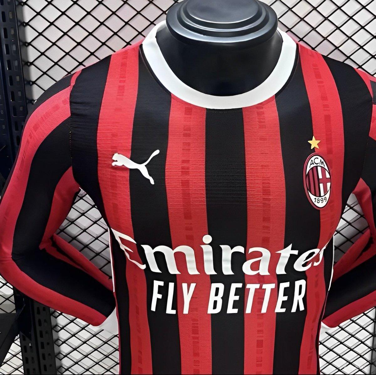 Player Version 24/25 AC Milan Home Long Sleeve Jersey 1:1 Thai quality