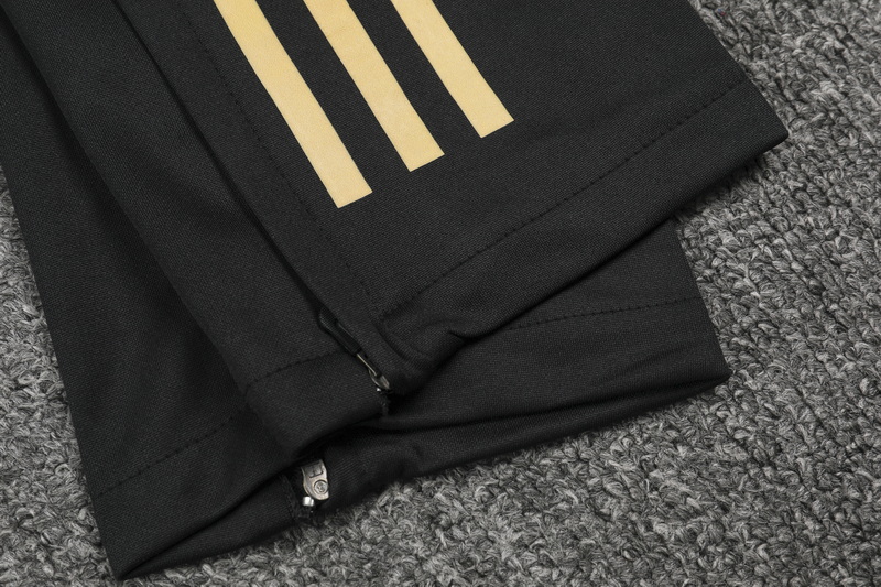 24/25 Real Madrid black half-zip training suit 1:1 Thai quality