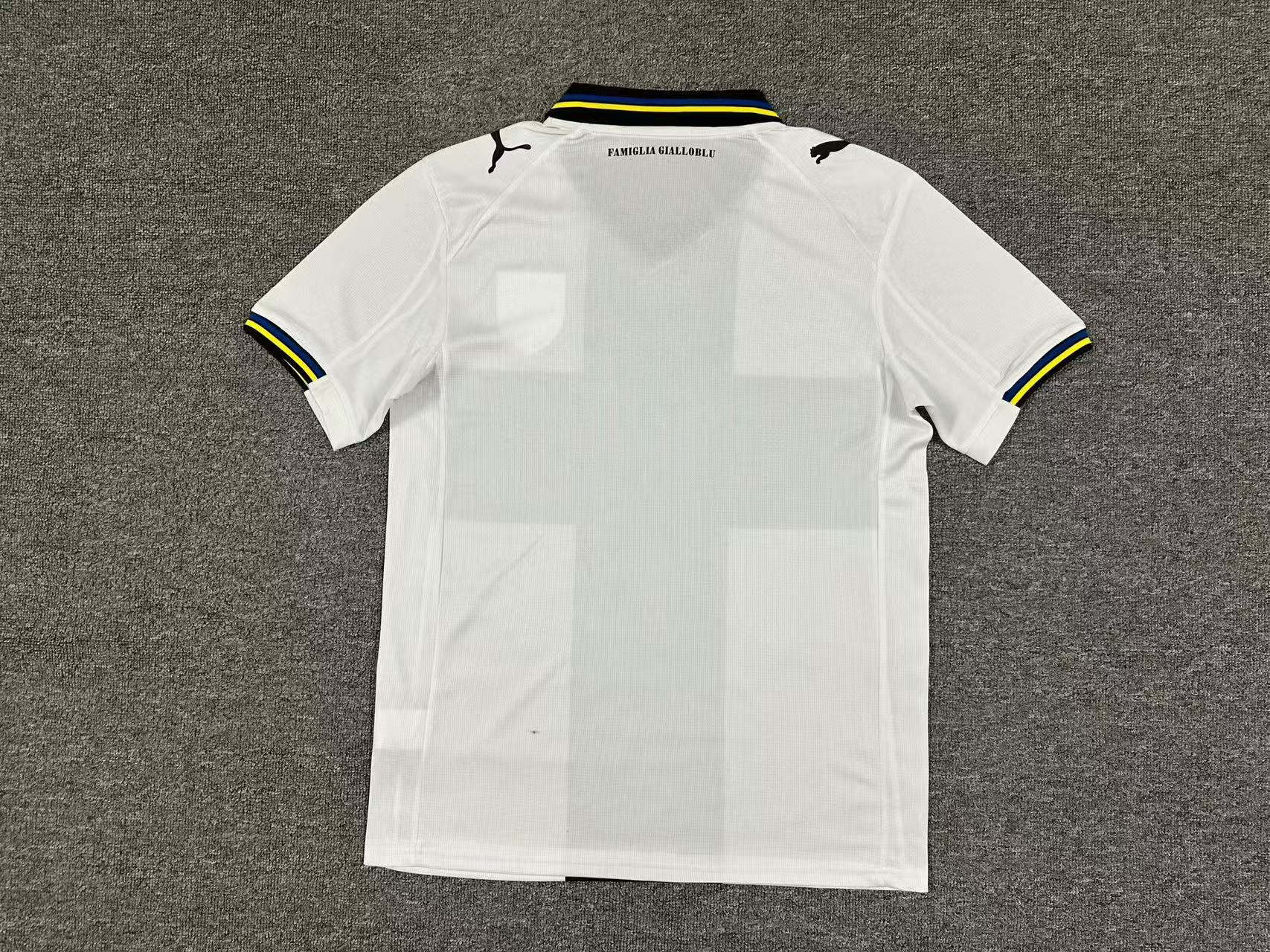Parma Home Jersey 25/26 Football Kit 1:1 Thai Quality