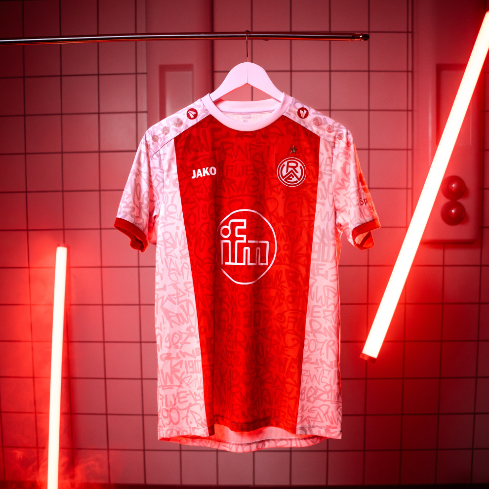 Rot-Weiss Essen 25-26 Home