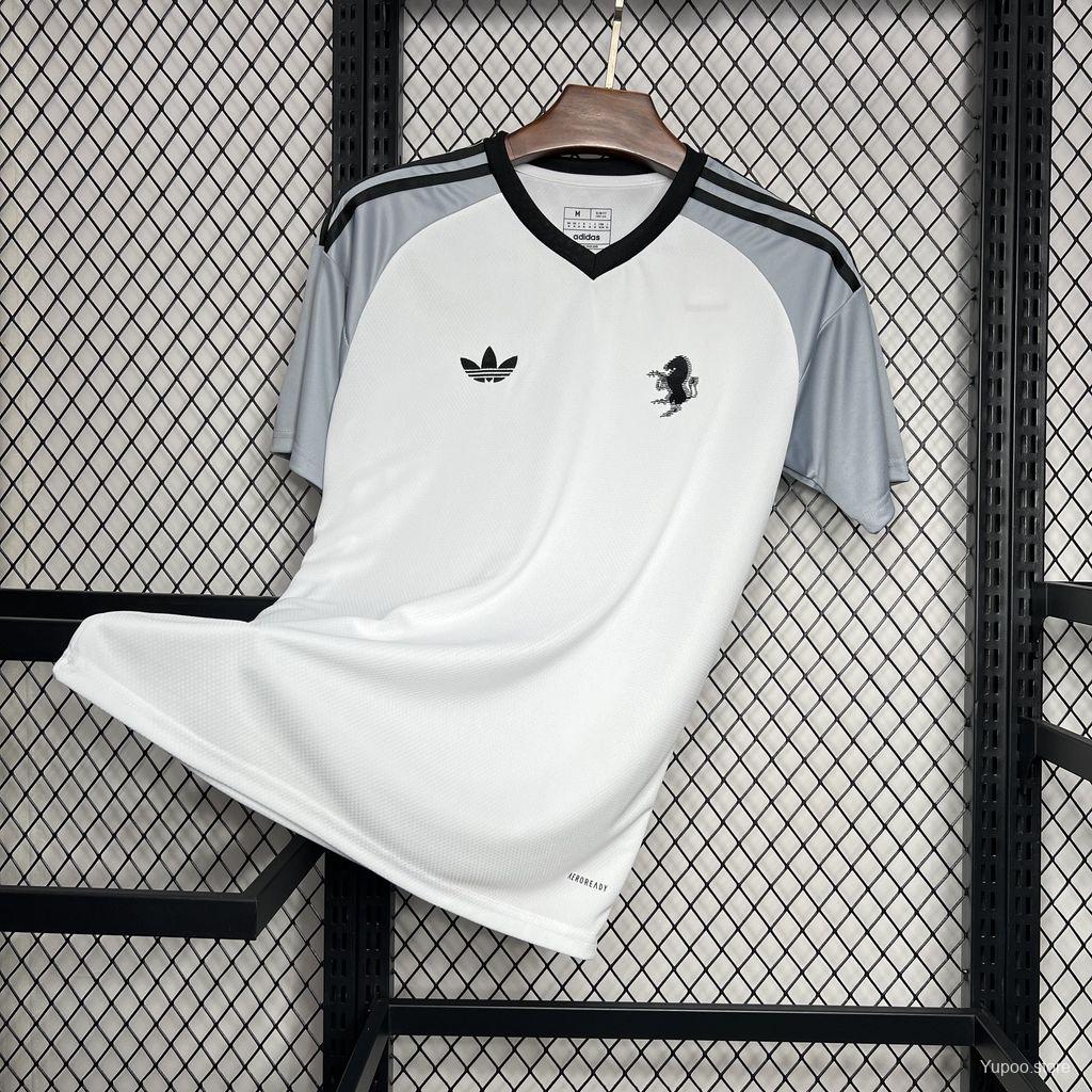 2024/25 Juventus Pre-match Training Jersey 1:1 Thai Quality