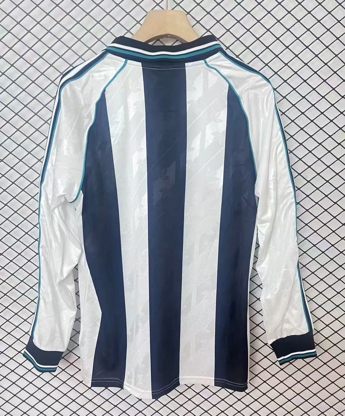Retro 24/25 Newcastle United Long Sleeve Special Edition Football Jersey