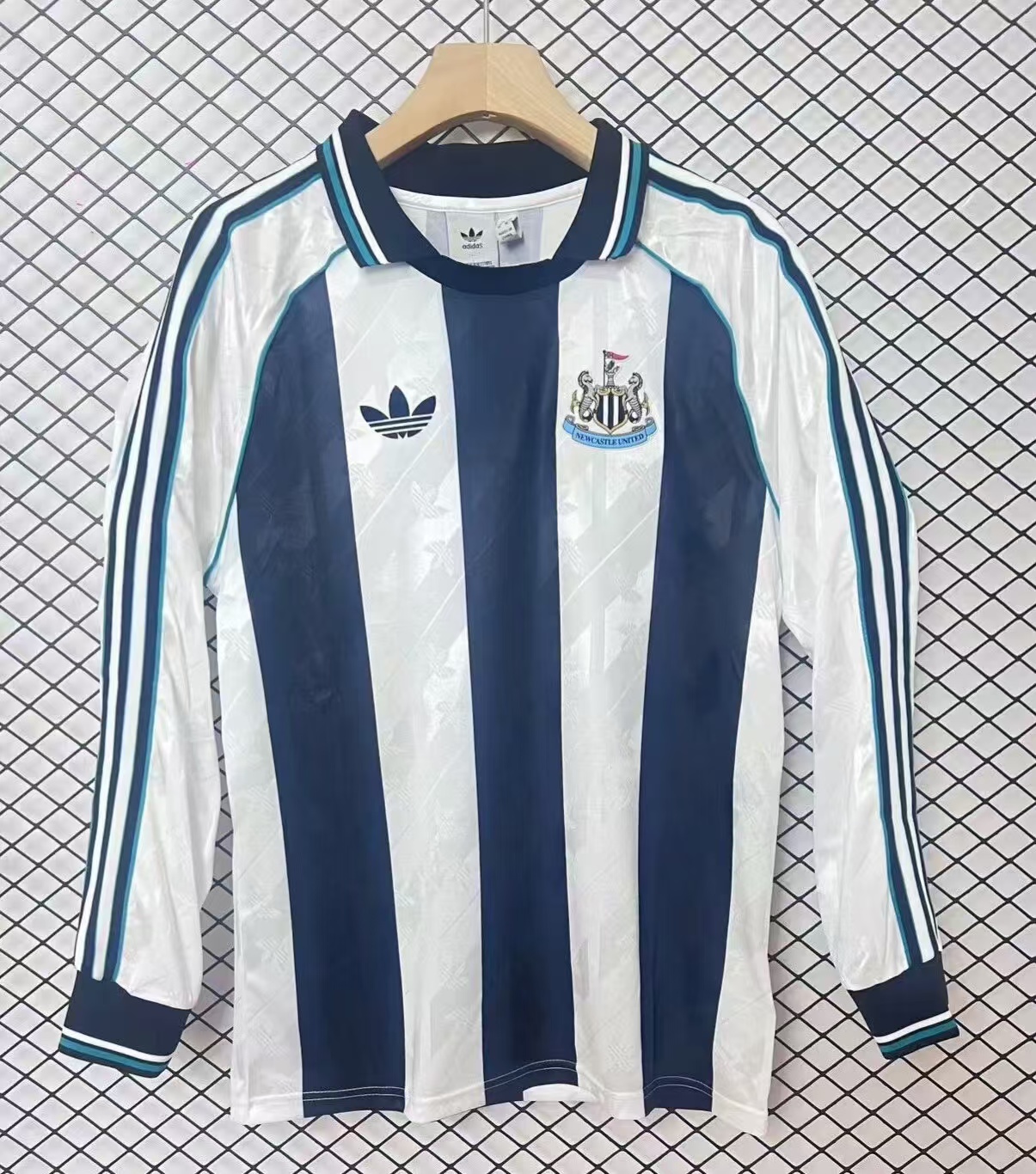 Retro 24/25 Newcastle United Long Sleeve Special Edition Football Jersey