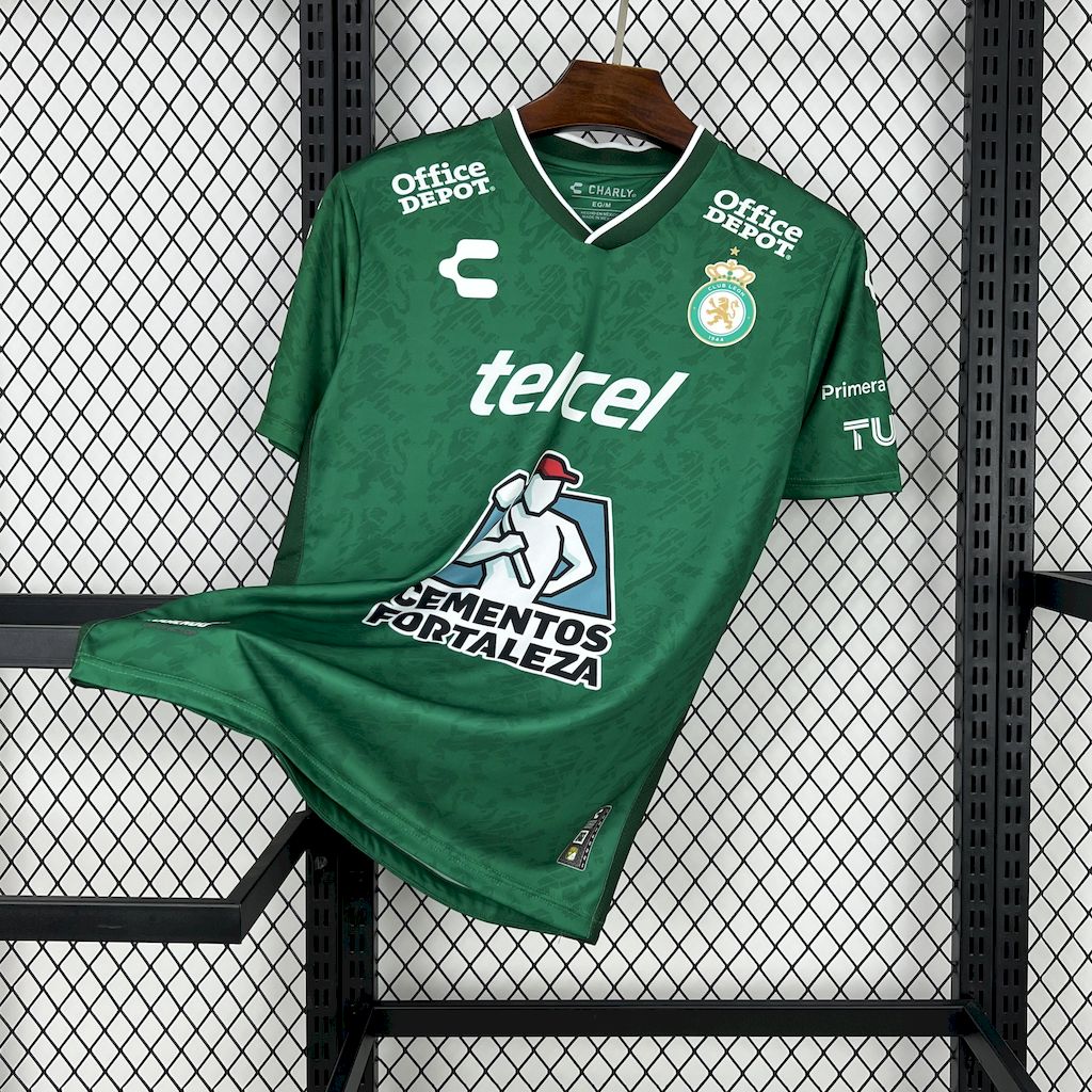 24/25 León Home Football Shirt 1:1 Thai Quality