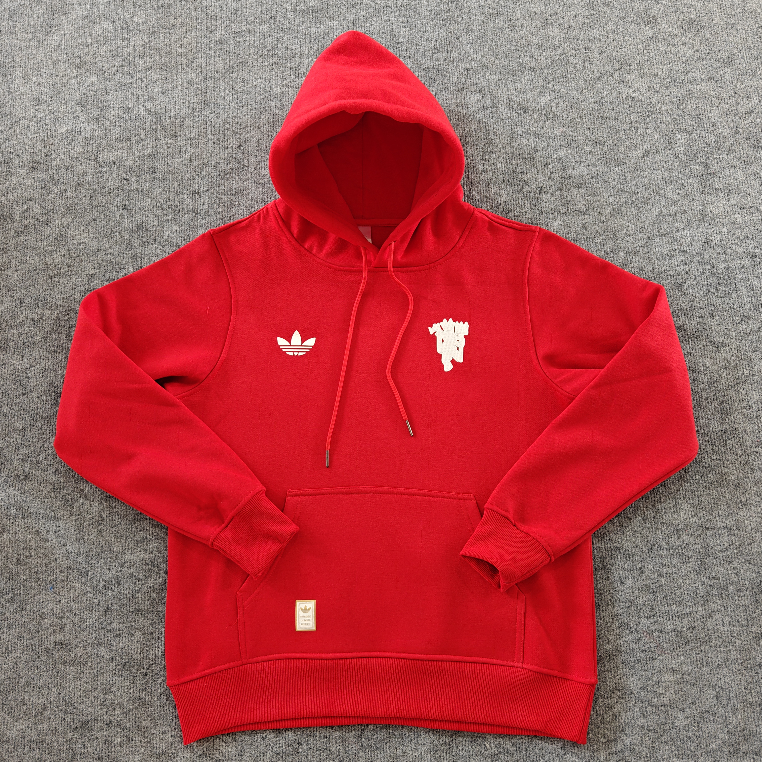 24/25 Manchester United players red hoodie 1:1 Thai quality