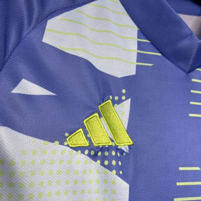 24/25 Manchester United Blue Goalkeeper Jersey 1:1 Thai Quality