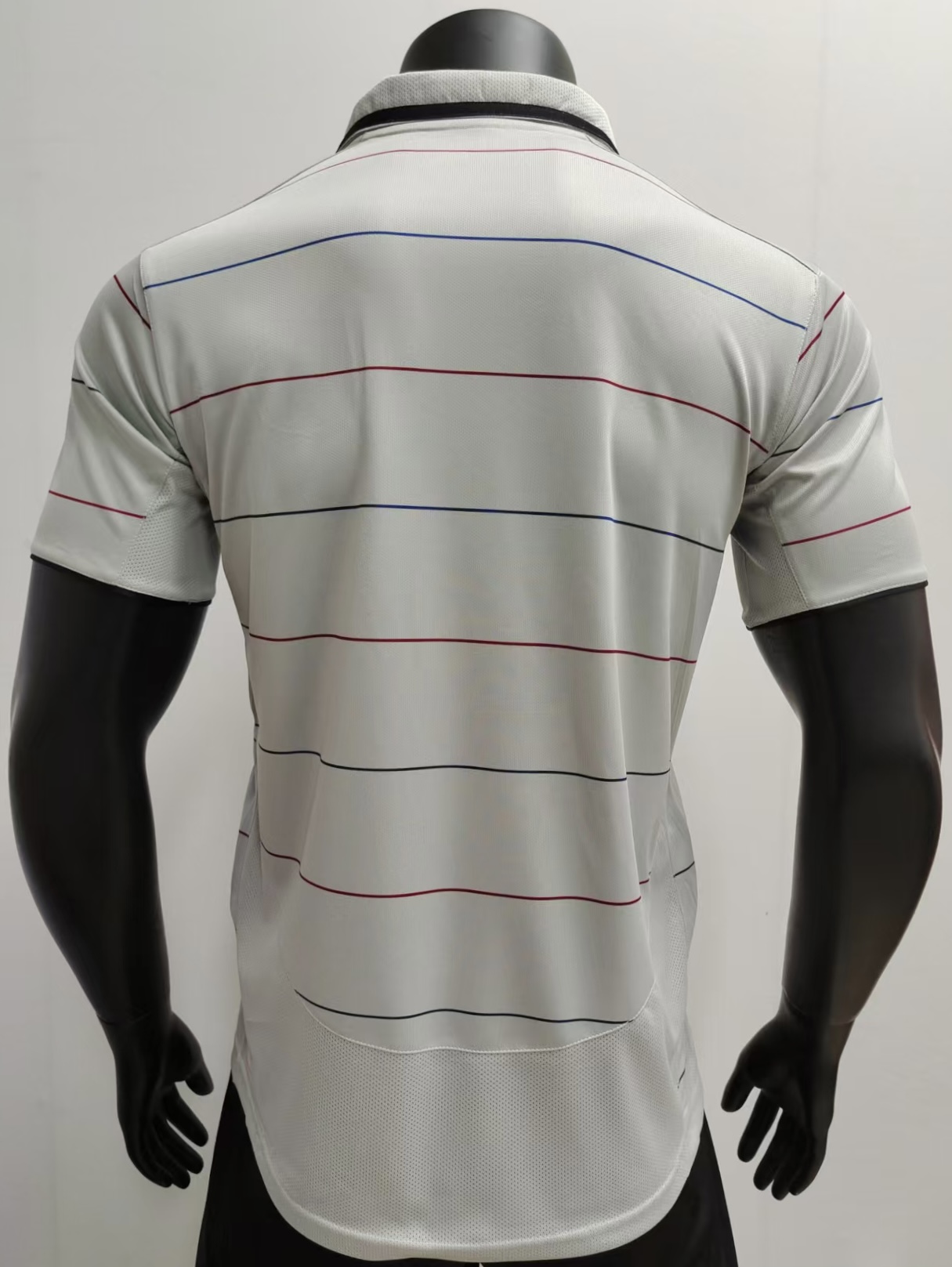 03/04  Retro Barcelona away 1:1 Thai Quality